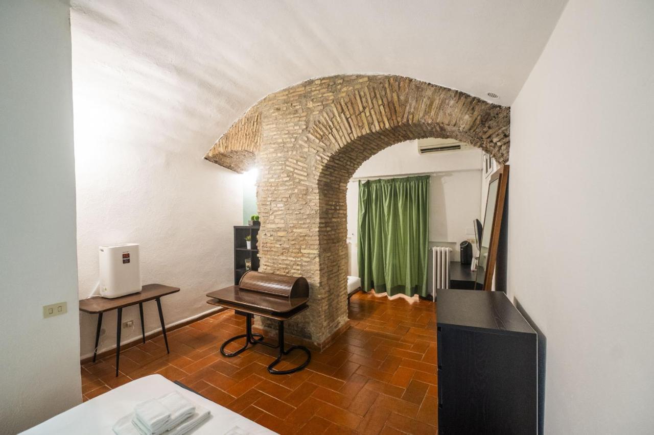 Campo De Fiori Grotto Apartment Roma Exterior foto
